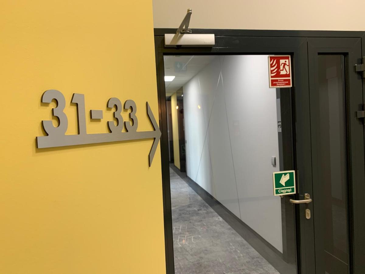 Hotel Coliber Klobuck Eksteriør billede