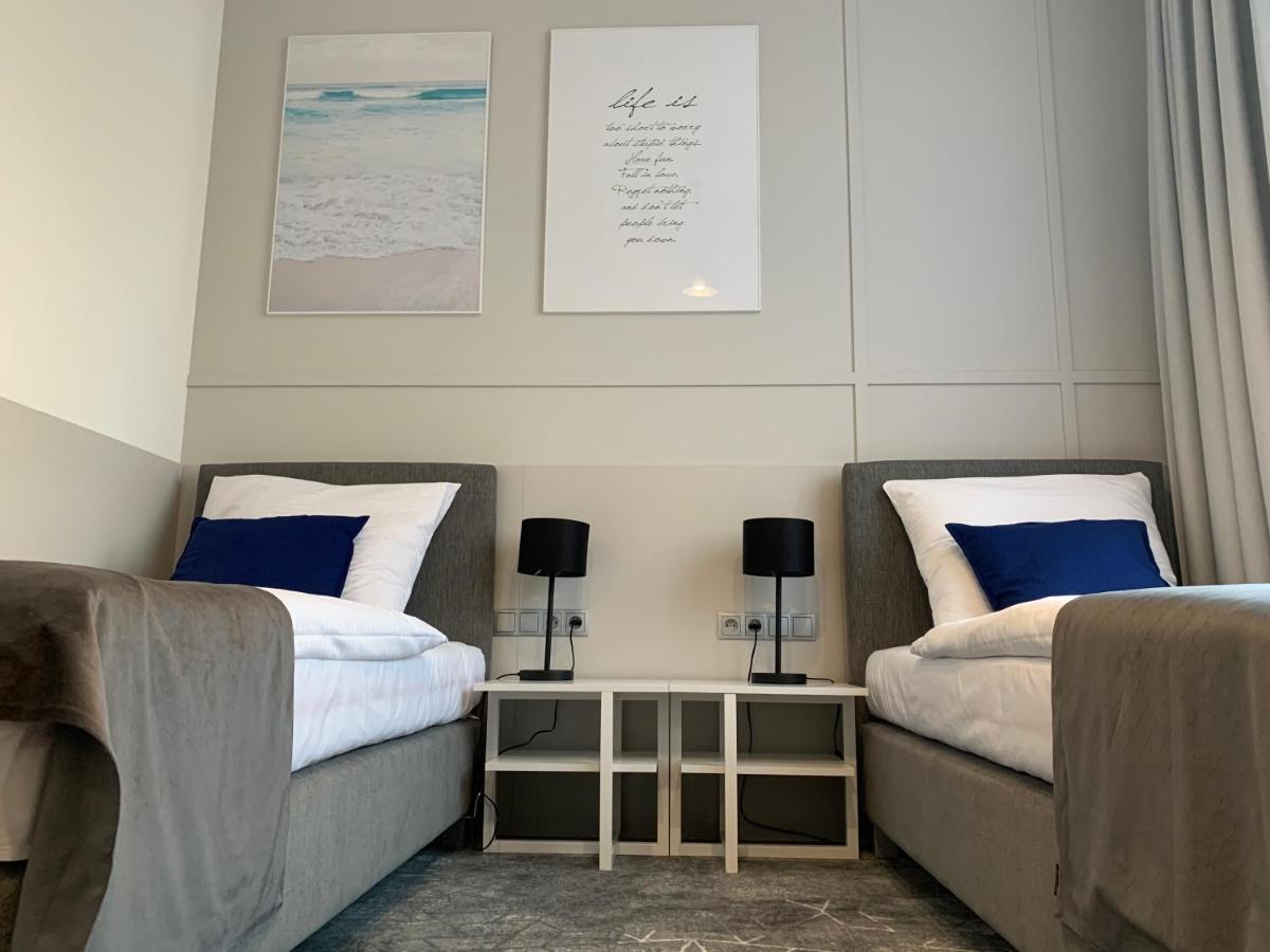 Hotel Coliber Klobuck Eksteriør billede