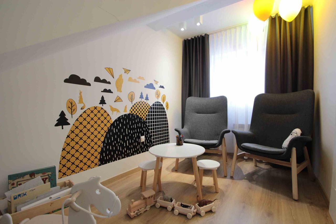 Hotel Coliber Klobuck Eksteriør billede